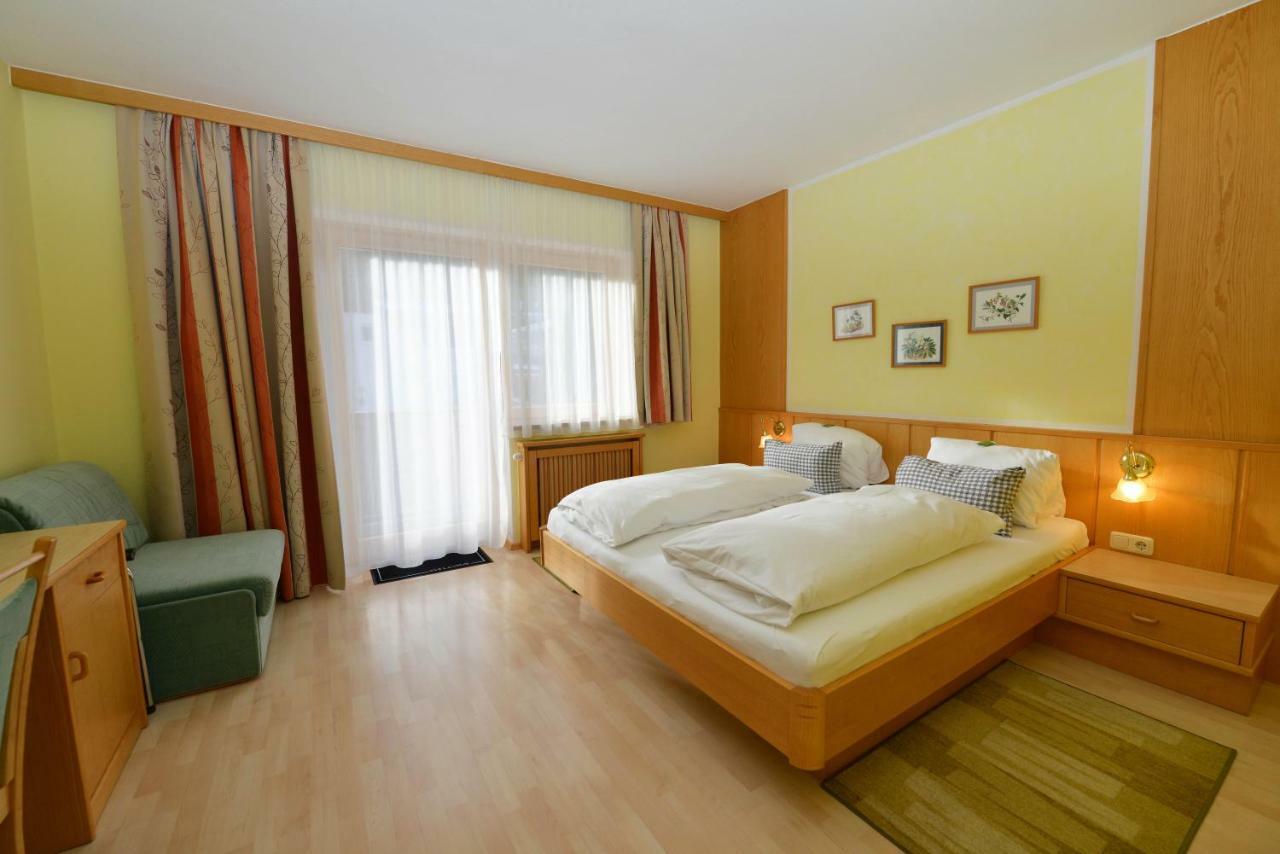 Hotel Haus Miriam Sankt Lorenzen ob Murau Exterior foto